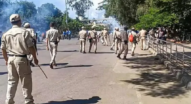 मणिपुर में नगा समुदाय के 2 पक्षों के बीच भड़की हिंसा, गोलीबारी में 3 की मौत, 10 से ज्यादा घायल