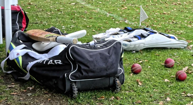 T20 Cricket: 4 महीने में 17 खिलाड़ियों ने लिया संन्यास, जाने कारण और वजह